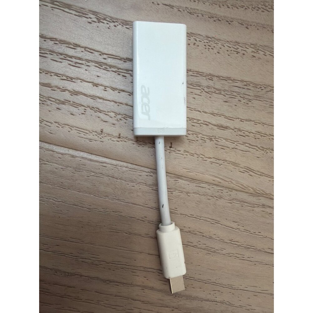 Mini DisplayPort To VGA Adapter By Acer